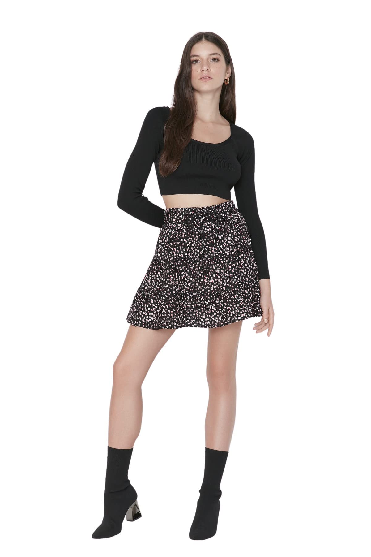 Trendyol Women Mini A-line Skater Woven Skirt Black