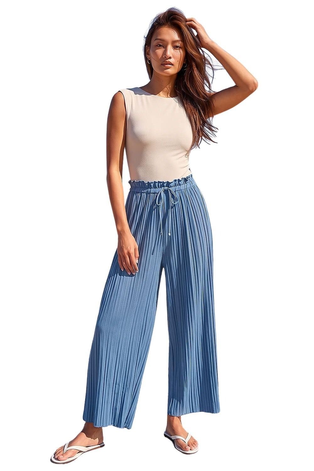 Roman Women's Pleated Wide Leg Culottes in Mid Blue
