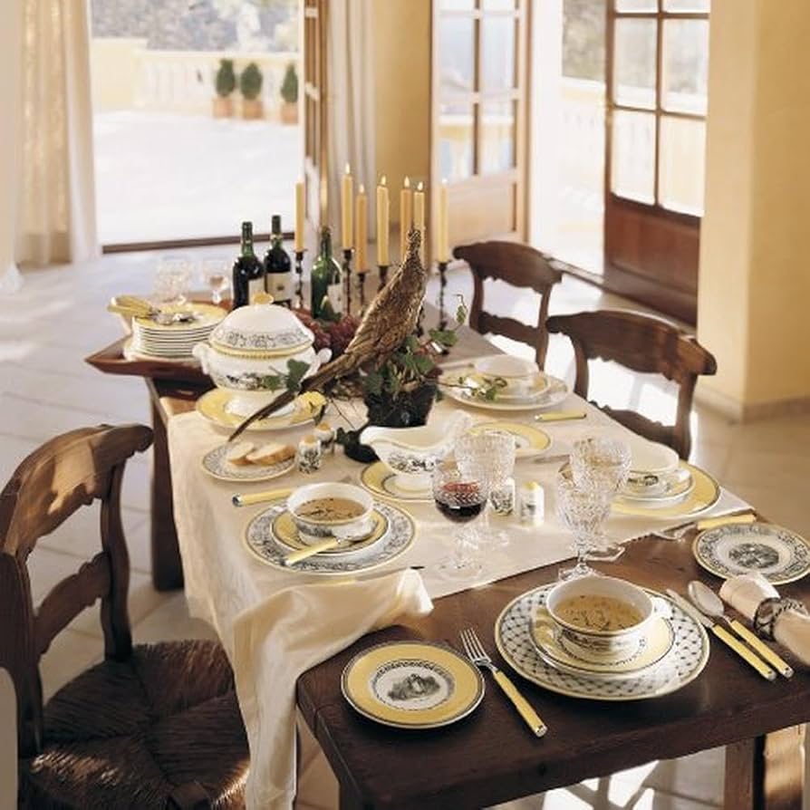 Villeroy & Boch Audun蓋付きオーダンベジタブルチュリーン。 Villeroy & Boch