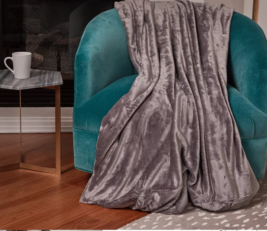 Amazon.com: ClimateRight by Cuddl Duds Foot Pocket Plush Throw, Red Buffalo  Plaid, 50 x 70 (Gray) : צעצועים ומשחקים