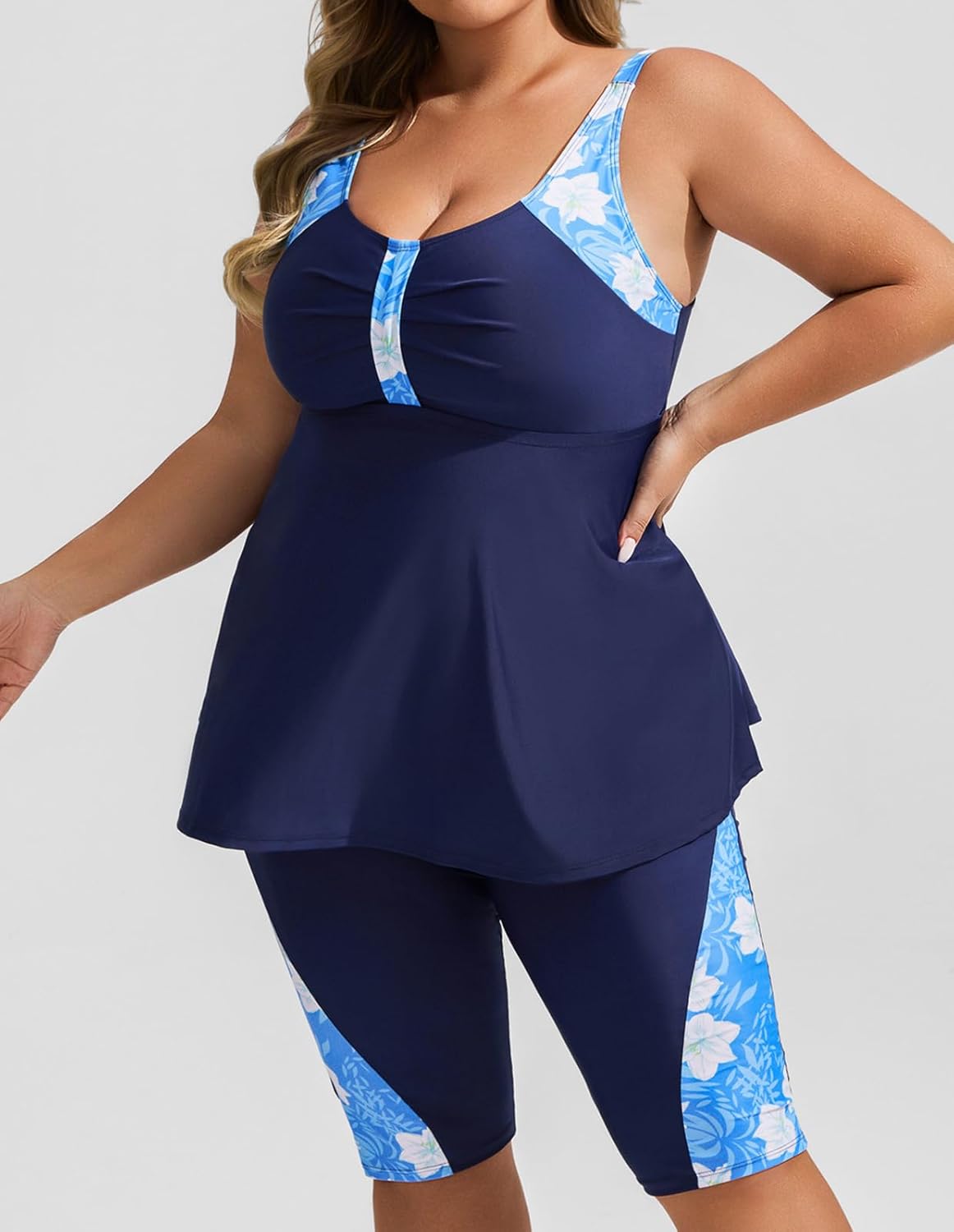 Hanna Nikole Women's Plus Size Tankini Swimsuits Two Piece Bathing Suit Flowy Rash Guard Swimwear with Capris Shorts - Image 3