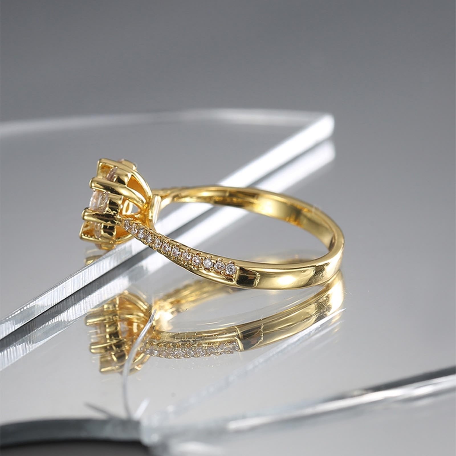 Pierścionki z imieniem spersonalizowane pierścionki zaręczynowe żółte złoto 9K Au375/Au585/Au750 Moissanite biały okrągły moissanit rozmiar H 1/2 moda dla lesbijek biżuteria ślubna