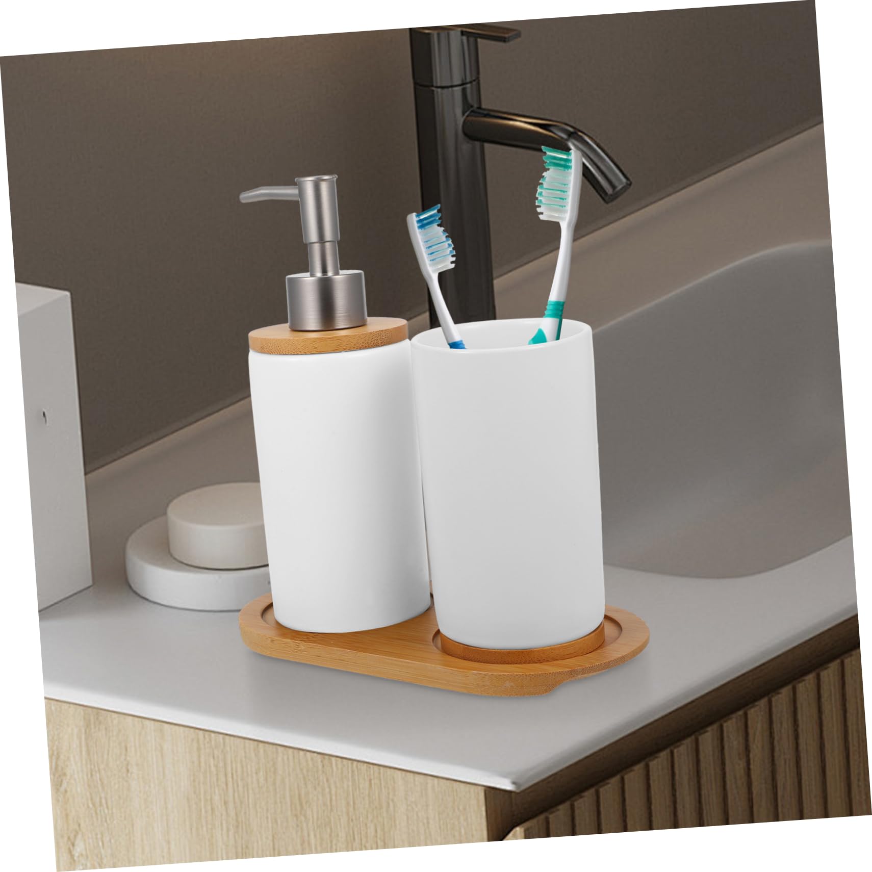 Accessori Bagno Ceramica Bianco con Dispenser Sapone Pompa Bicchiere Portaspazzolino e Bottiglia Lozione con Base Design Nordico Elegante e Superficie Liscia Facile da Pulire