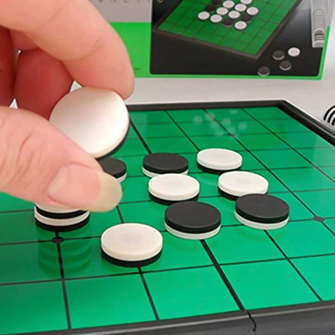 Othello Juego de mesa plegable portátil Othello Reversi Othello Juego de mesa de estrategia Green Othello Game Folding Reversi Othello Board Reversi Othello Juego de mesa de estrategia Portable Revers