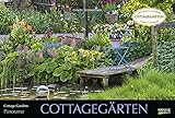  Cottagegärten 2022: Großer Foto-Wandkalender mit Bildern englischer Gärten. Edler schwarzer Hintergrund. PhotoArt Panorama Querformat: 58x39 cm.