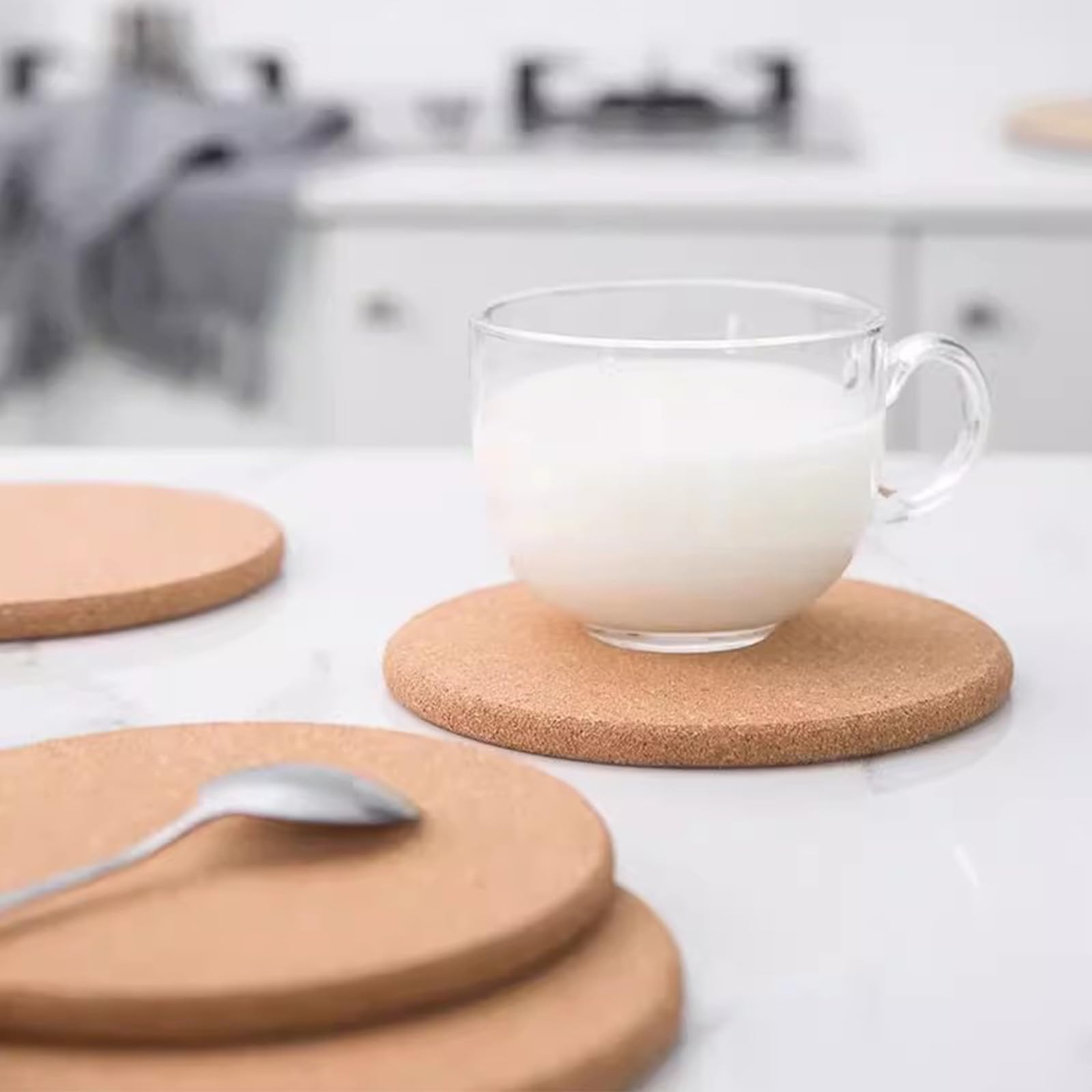 Lot de 6 Dessous de Plat en Liège Rond 19cm, Épaisseur 10mm, sous Plat en Liège Naturel pour Plats Chauds et Casseroles, Protection de Table Durable et Isolante