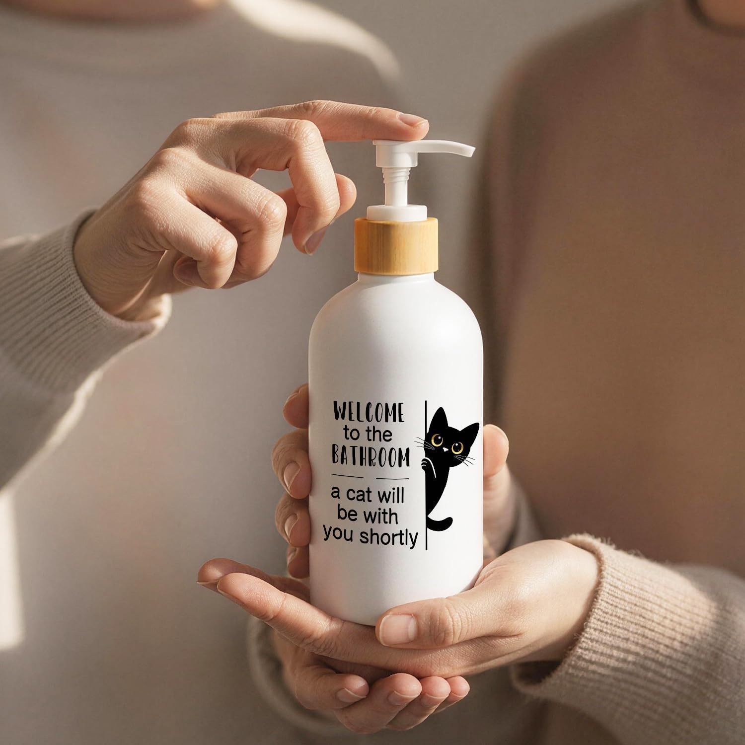 Funny Cat Bathroom Soap Dispenser, Black Cat Lover Gifts Glass Hand Soap Dispenser with Pump, Black Kitty Refillable Handsoap Liquid Bottle for Bathroom Washroom Restroom Countertop