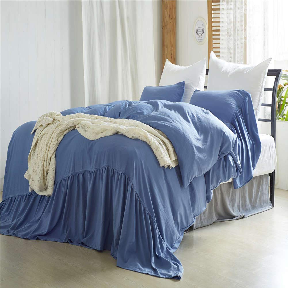 White Pleated Duvet Cover and 2 Pillowcases- Polyester-Machine Washable（King/Queen)