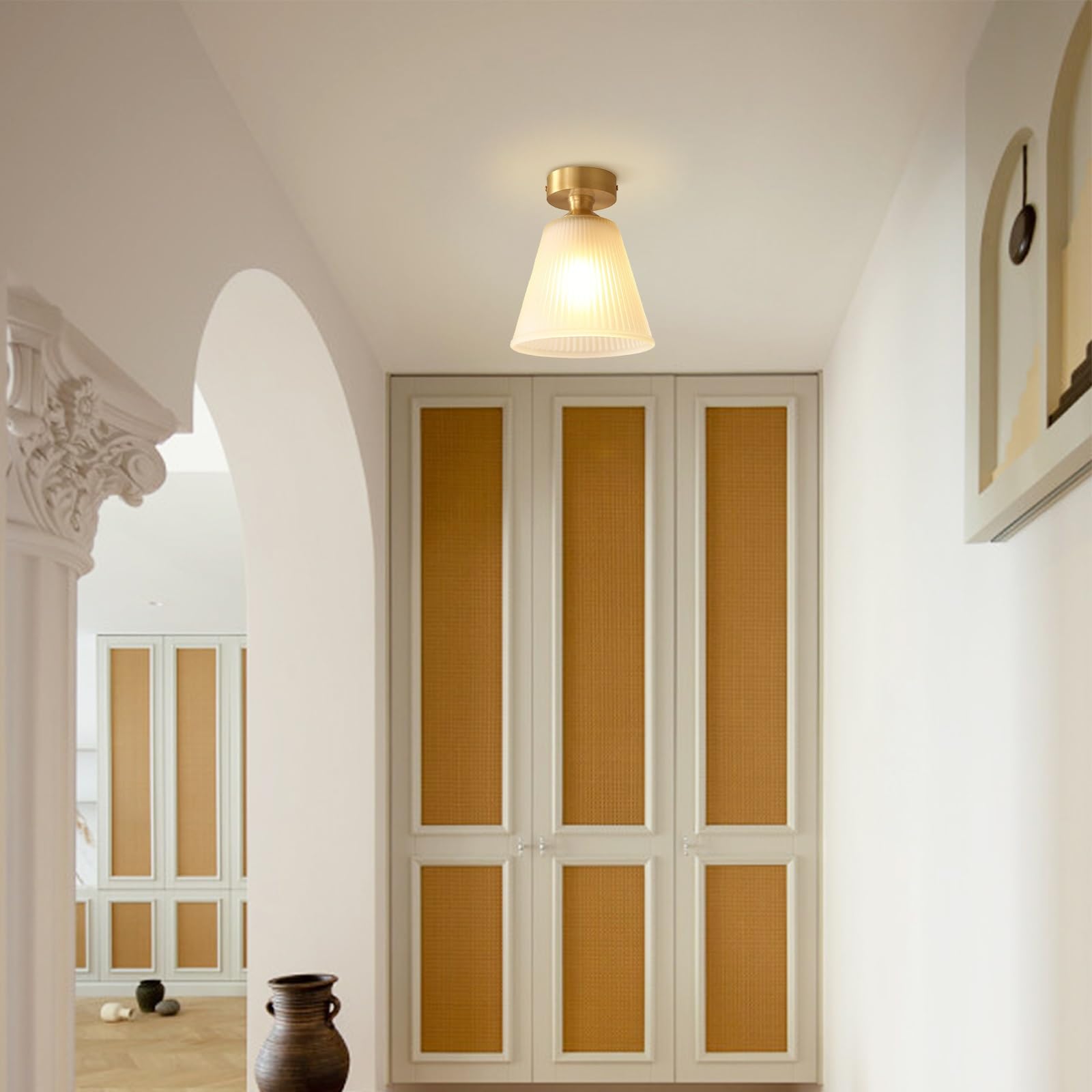 Złota lampa sufitowa do montażu podtynkowego, nowoczesna lampa wisząca z żebrowanego szkła z połowy wieku, mała lampa sufitowa do przedpokoju, salonu, korytarza, łazienki