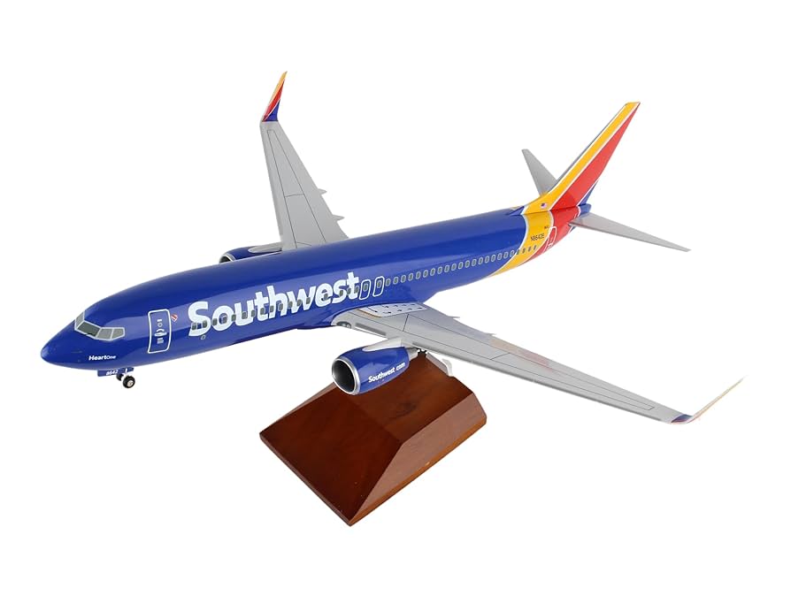 DARON / ダロン｜SWOOP / スウープ｜B737-800｜1/100 Amazon.co.jp: Daron SKYMARKS Swoop 737-800 1/100 木製
