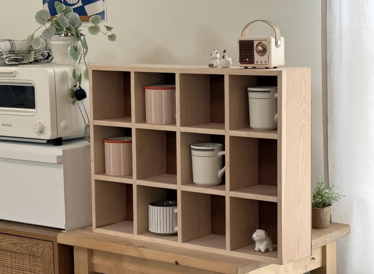 Wooden Cube Storage Unit, Modern Display Shelf Organizer, Natural Pine Wood, 12 Compartments, Wall-Mounted Design for Kitchen, Living Room-image-33