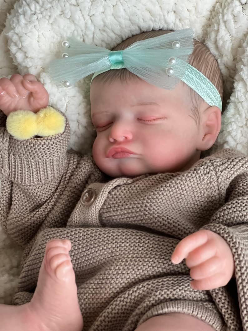 AJ10a Antonio Juan Mijn eerste reborn baby grote babypop met kleding