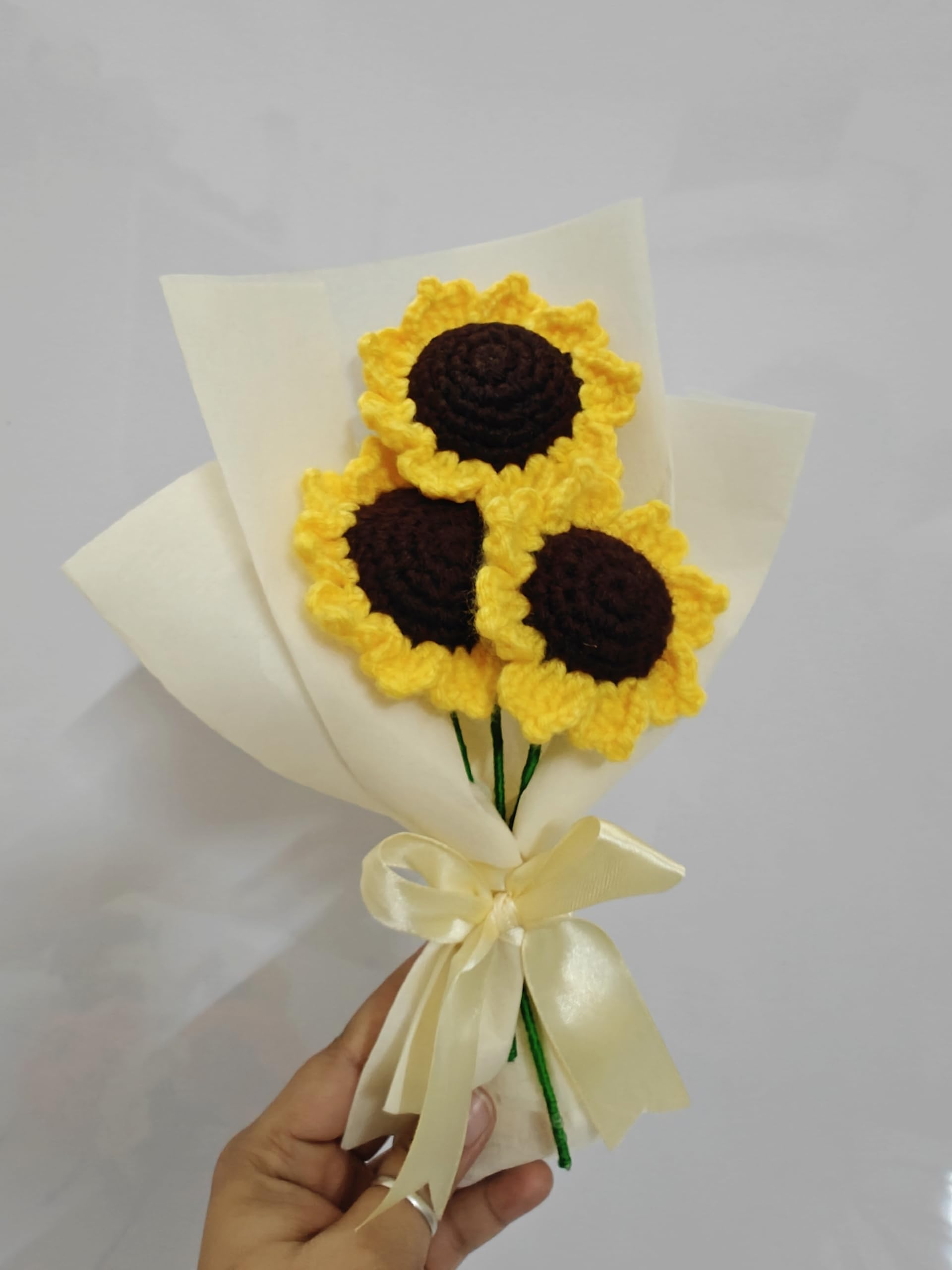 Knotsngifts Mini Sunflower Bouquet (B0D913GNDP) Amazon Price History, Amazon Price Tracker