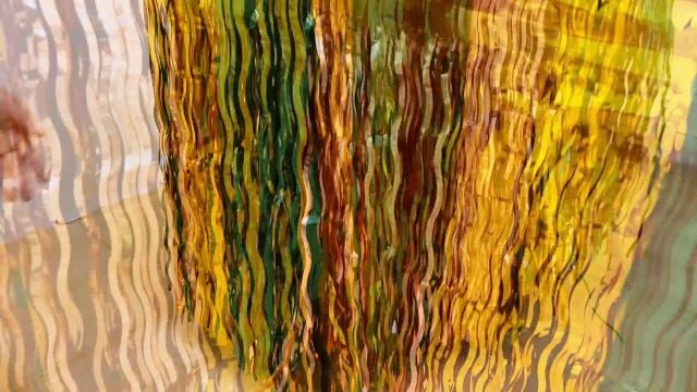 油彩　たんぽぽ ?media_id=3668395083726374245