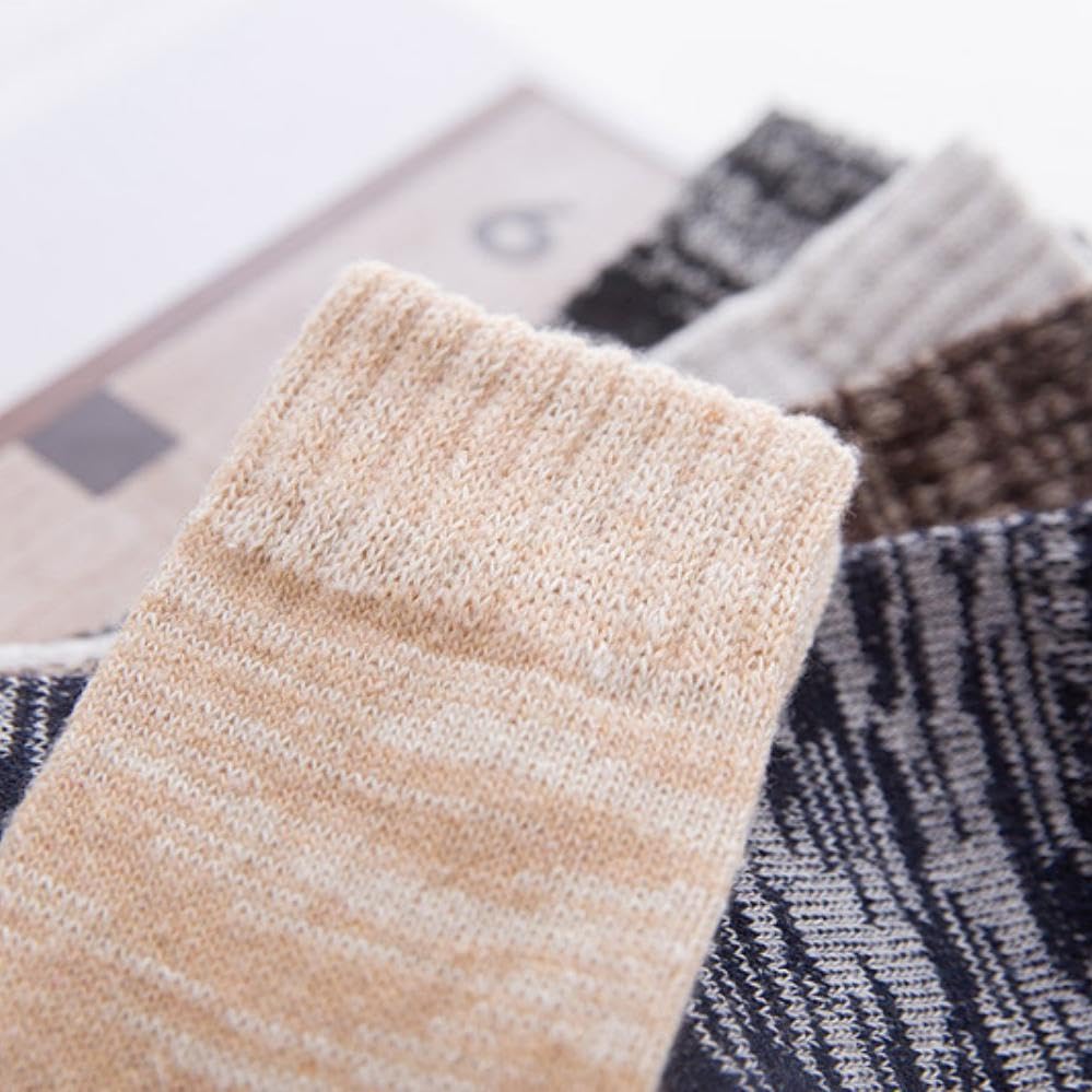 Image of Women Winter Socks 5 Packs Wool Socks Gifts for Mom Warm Vintage Soft Christmas Socks Thick Cold Knit Crew Socks
