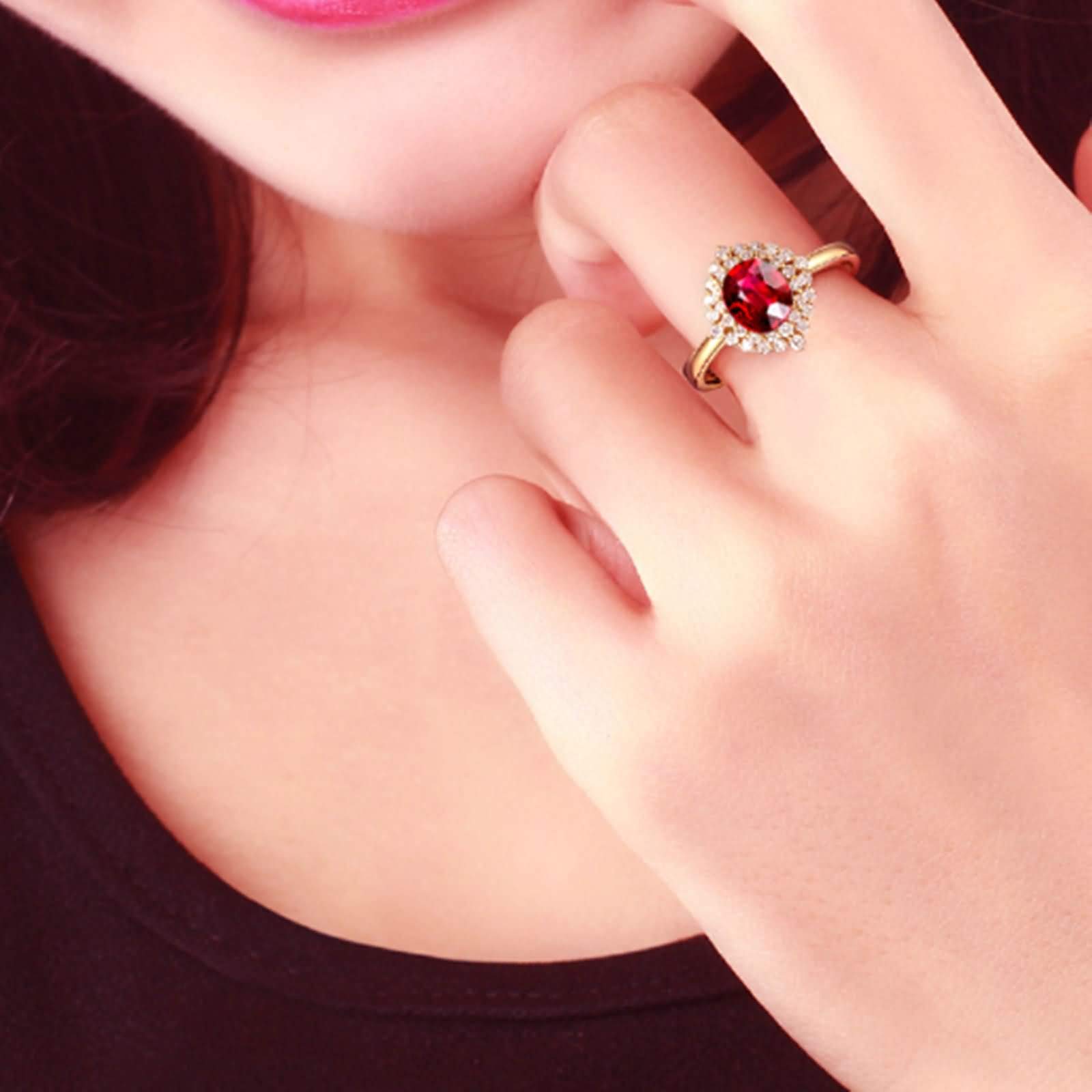 Daesar Anillos de Compromiso Matrimonio para Mujer con Flor y Oval con Rubí Creado y Moissanita, Oro Amarillo 9K/14K/18K, Anillo Promesa Oro Rojo
