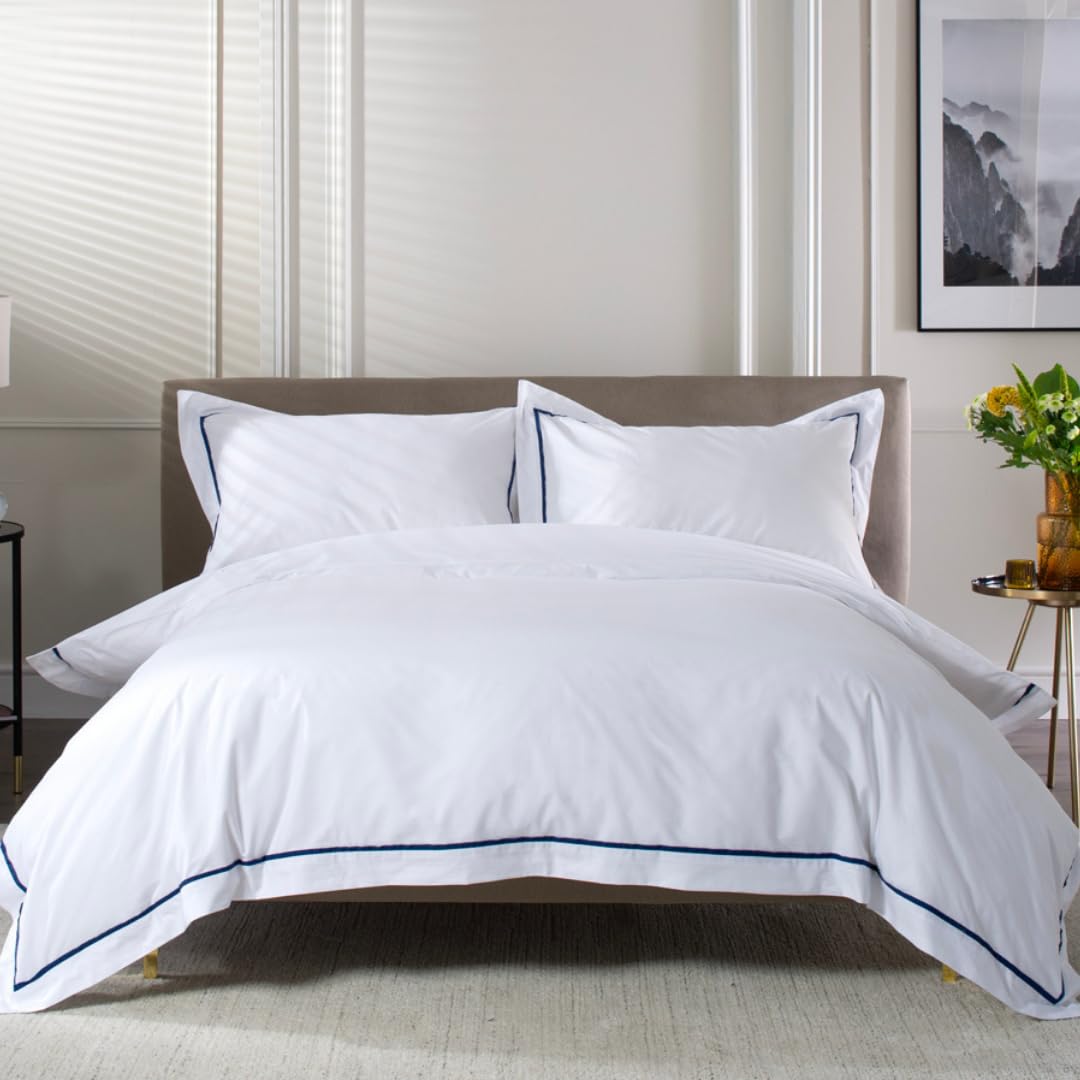 The Lyndon Company  Blue Hampstead Percale Cotton Duvet Set in Size Double, Sports Direct