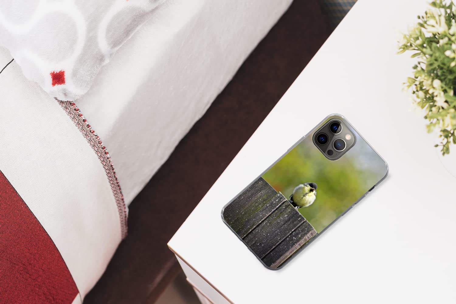 MuchoWow Funda para iPhone 13 Pro - Tres jóvenes Tetas Grandes sentadas en una Valla - Funda de Silicona/Funda Blanda para teléfono móvil