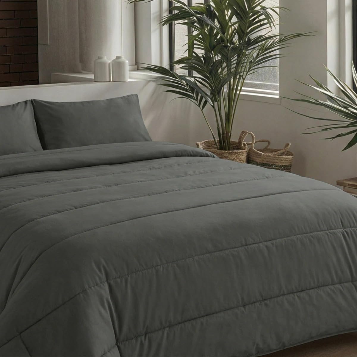 Zelesta® Comfort Uni 2-in-1 4-Jahreszeiten Ganzjahresbettdecke ohne Bezug – Bett in 10 Sek, Temperaturregulierend, Waschbar 40°C, Atmungsaktiv, Milbendicht, Mikrofaser (Anthrazit, 140x200cm)