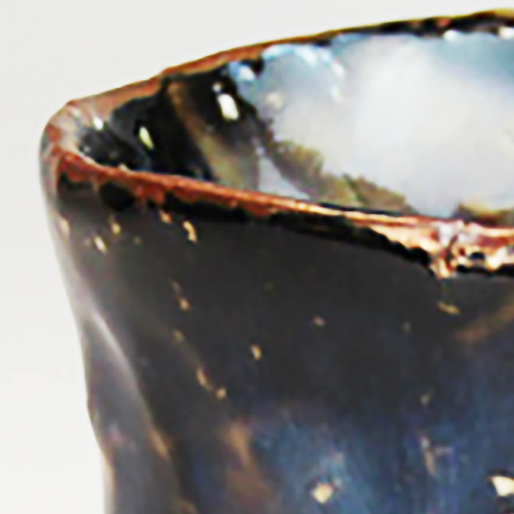 Amazon.co.jp: 日本陶彩 山根清玩 青萩割り高台ぐい呑 S38501400