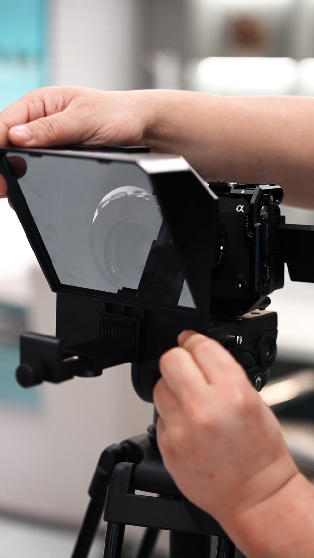 Teleprompter For Phone AMBITFUL Mini - 7.5 Inch Portable Prompter With ...