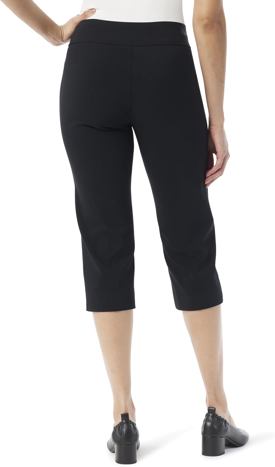 Gloria Vanderbilt Women's Pull on Tummy Slimmer Capri Standard