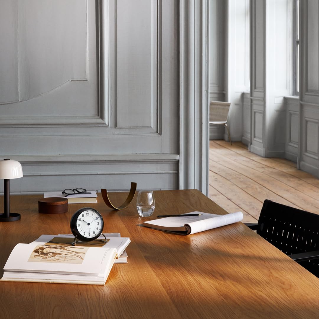 Amazon.co.jp: ARNE JACOBSEN 置き時計 目覚まし時計 11cm 北欧