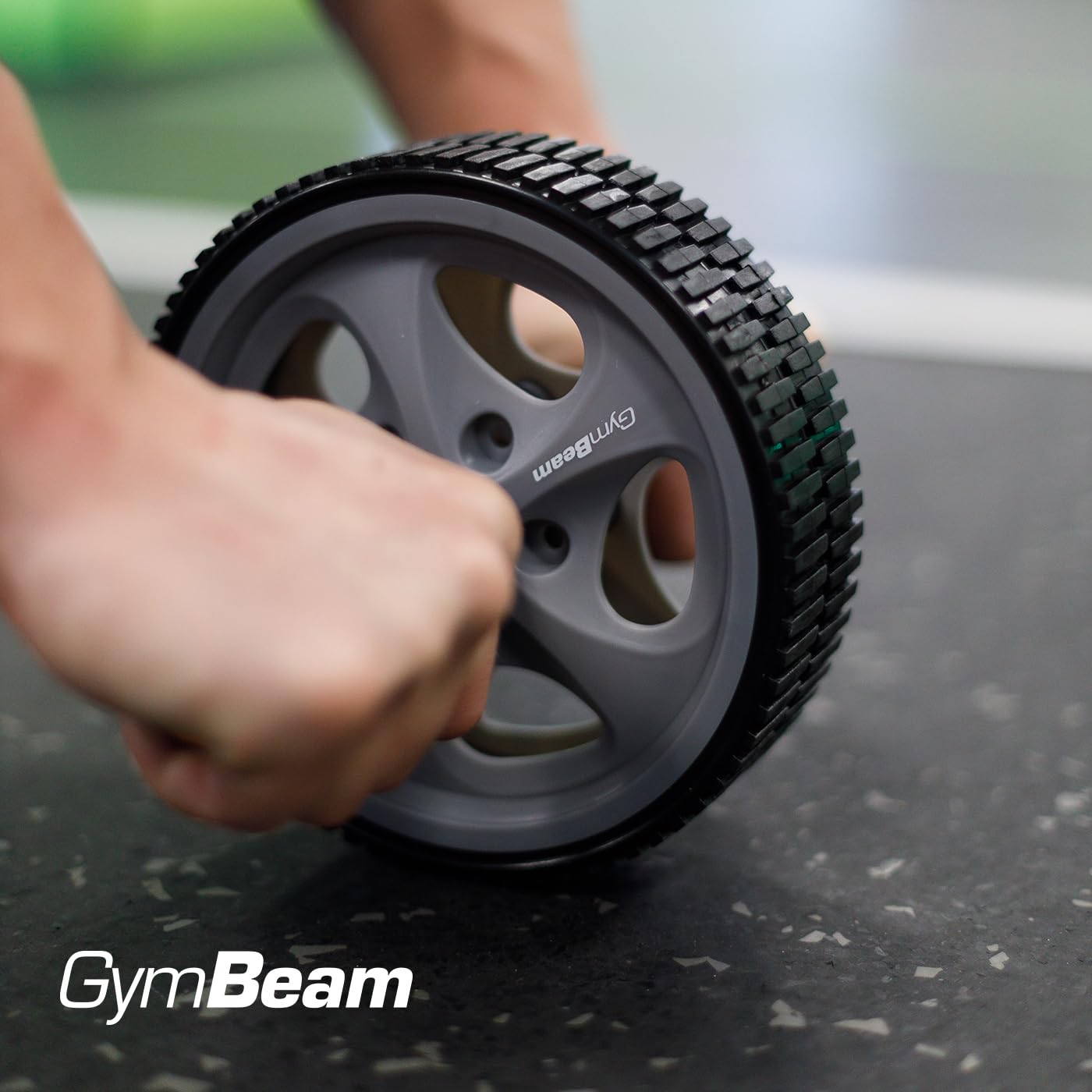 GymBeam Ruota per Esercizi Ab Wheel, Doppia Ruota per una Presa Stabile, Ruota per Addominali, Rafforza gli Addominali e i Muscoli di Mani, Spalle e Schiena