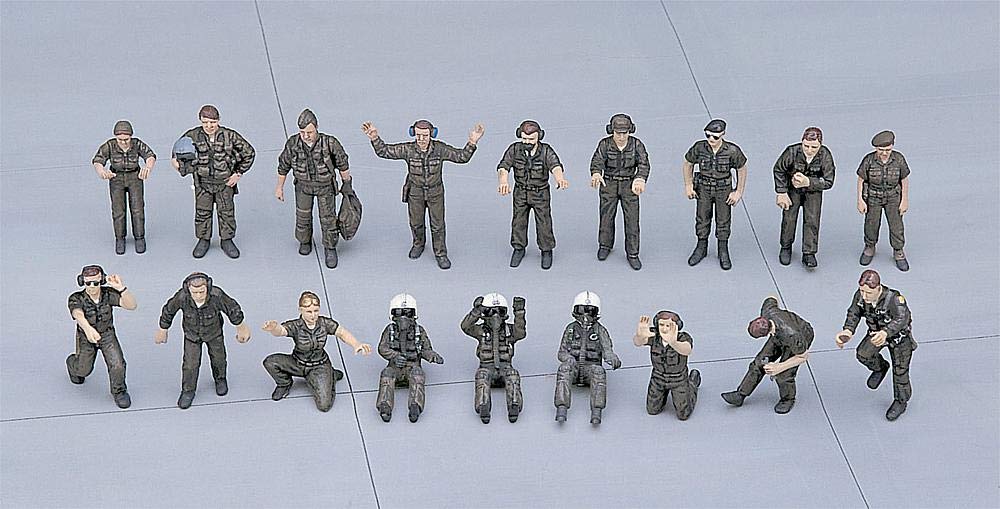 Amazon | ハセガワ 1/48 アメリカ空軍 パイロット/グランドクル