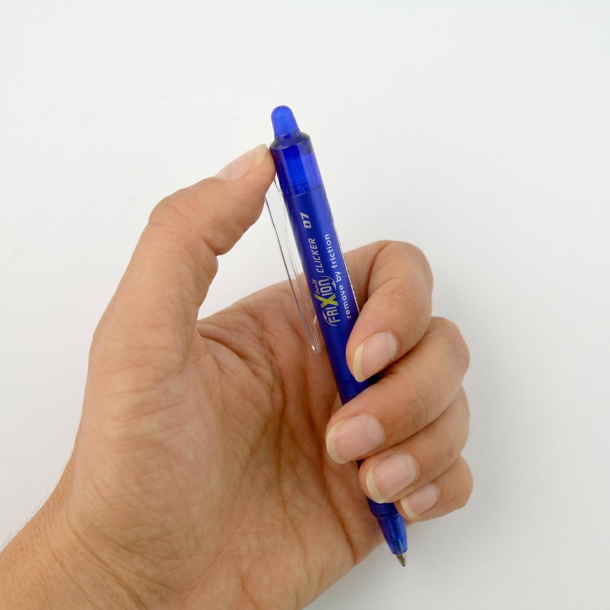 PILOT - Pack de 4 bolígrafos FriXion Ball Clicker 07 - Bolígrafos borrables con tinta termosensible - Bolígrafo roller retráctil y recargable - Negro, azul, rojo y verde - Punta media