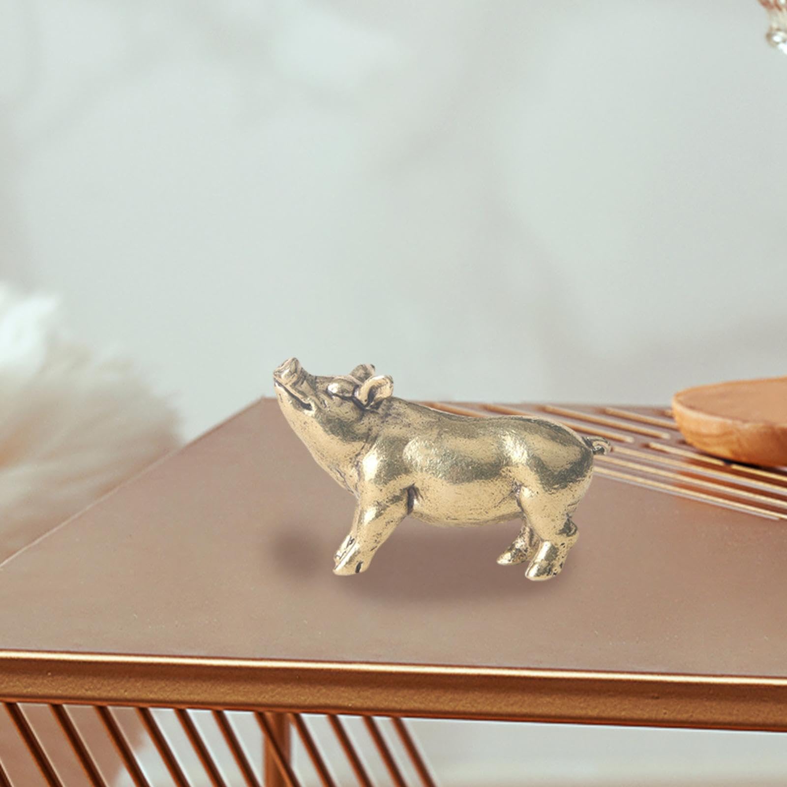 真鍮製 豚の置物 小型 b0e7a4b60b7376603be1a22e3d4849