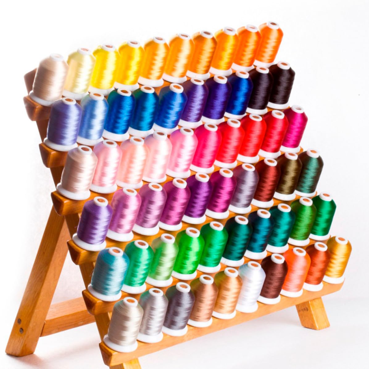 Hilo de Poliéster para Bordar 120d/2, 500m, 4 Colores