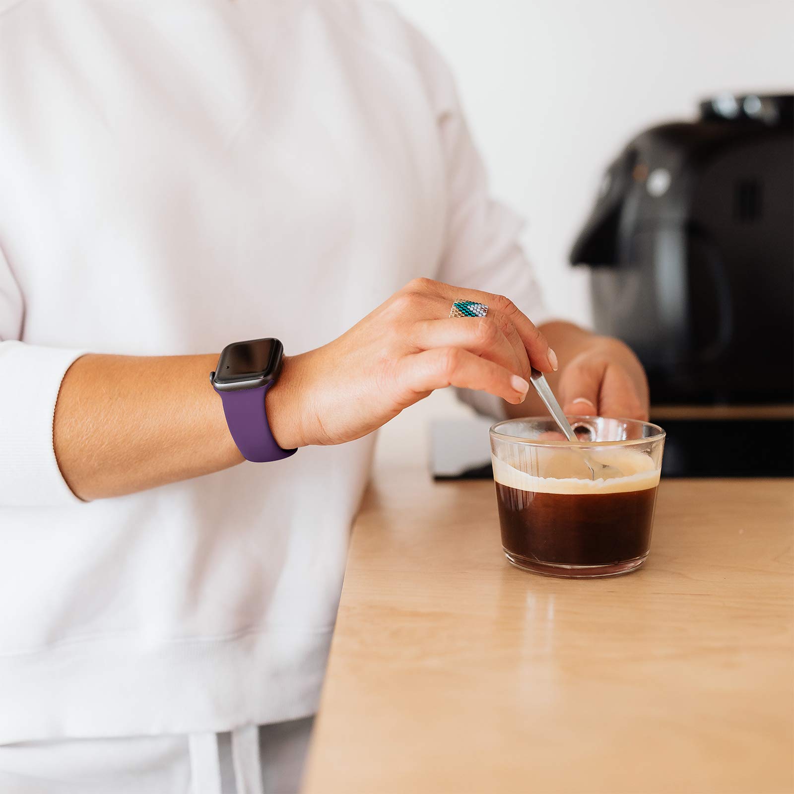 CeMiKa Cinturino Compatibile per Apple Watch Cinturino 38mm 40mm 41mm 42mm 44mm 45mm 46mm 49mm, Silicone Cinturini di Ricambio per iWatch Series 10 9 8 7 6 5 4 3 2 1 SE, 38mm/40mm/41mm-S/M, Prugna