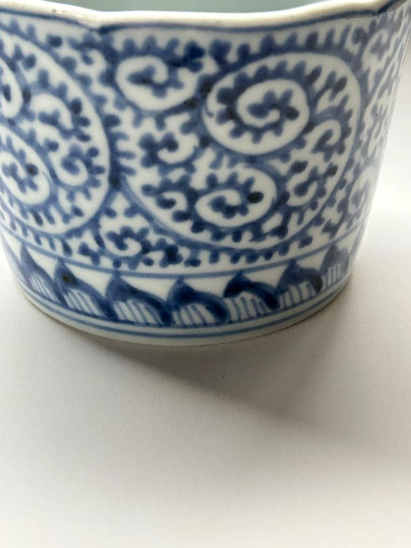 ✨【古伊万里】⭐️大蛸唐草　大振蕎麦猪口　江戸中期✨美品　骨董　時代物 Amazon.co.jp: 古伊万里大蛸唐草 大振蕎麦猪口 江戸中期 骨董 時代物