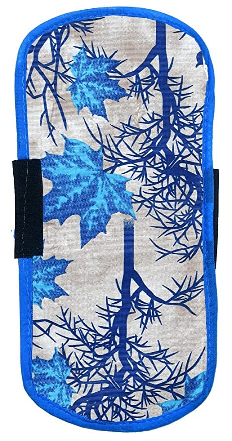 Image showing a single Sona refrigerator handle cover with a blue jungle pattern.