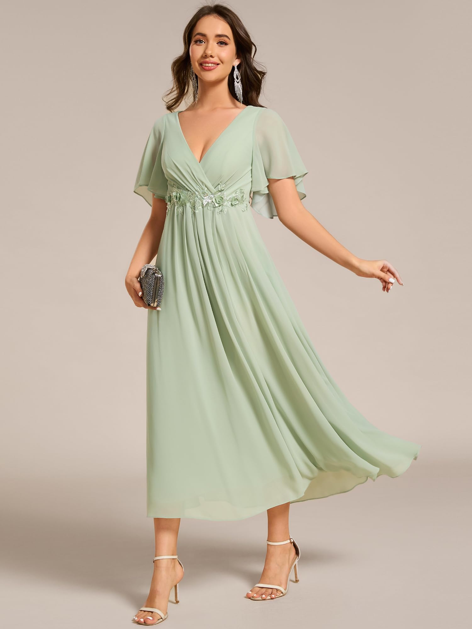Ever-Pretty Robe d'invité de mariage formelle avec col en V en mousseline plissée et manches volantées