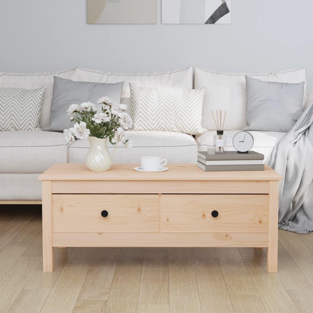 Table basse en bois de pin pour ranger vos télécommandes et désencombrer le salon