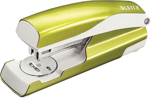 Miniatura 9 de Leitz Grapadora, capacidad para 30 hojas, cuerpo metálico ergonómico, incluye grapas, rango WOW, 55022001 - Blanco perla