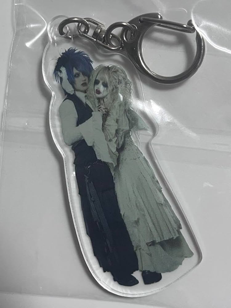 DazzlingBAD アクリルキーホルダー Amazon.co.jp: DazzlingBAD iT 綾葉 アクキー : おもちゃ