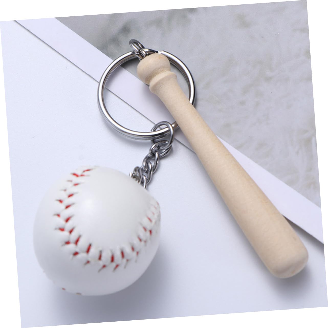 Uonlytech 16 pezzi Portachiavi da Baseball Forma di Mazza Ciondolo Sportivo per Donne Decorazione per Borse e Regalo Pratico e Resistente