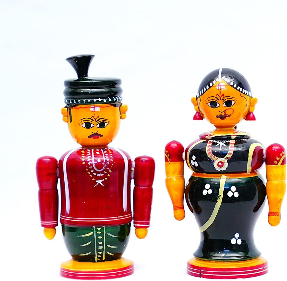Traditional Wooden Indian Marriage Couple Figurine Set Etikopaka Toys (Multicolour, 4 Inches)