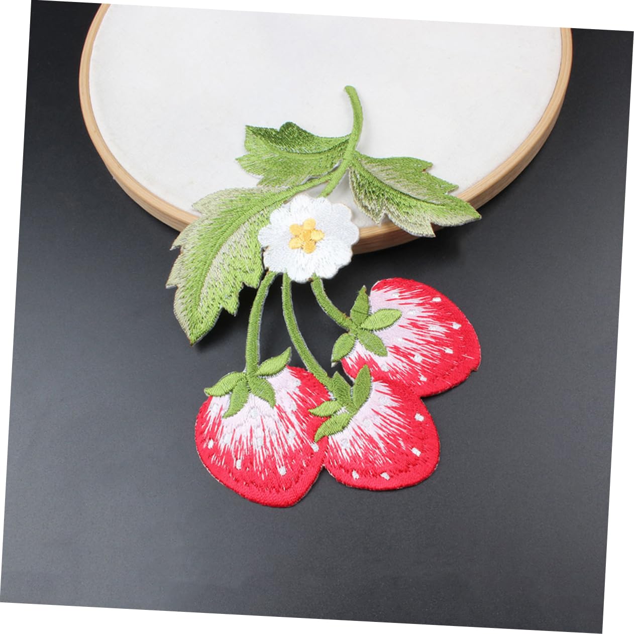Housoutil 5 Set Toppe Ricamate Frutta Per Cucito Applique Decorativi Per Abbigliamento Patch Per Giubbotti E Vestiti Facili Da Applicare E Lavabili Per Fai Da Te E Riparazioni 3 Pezzi*5