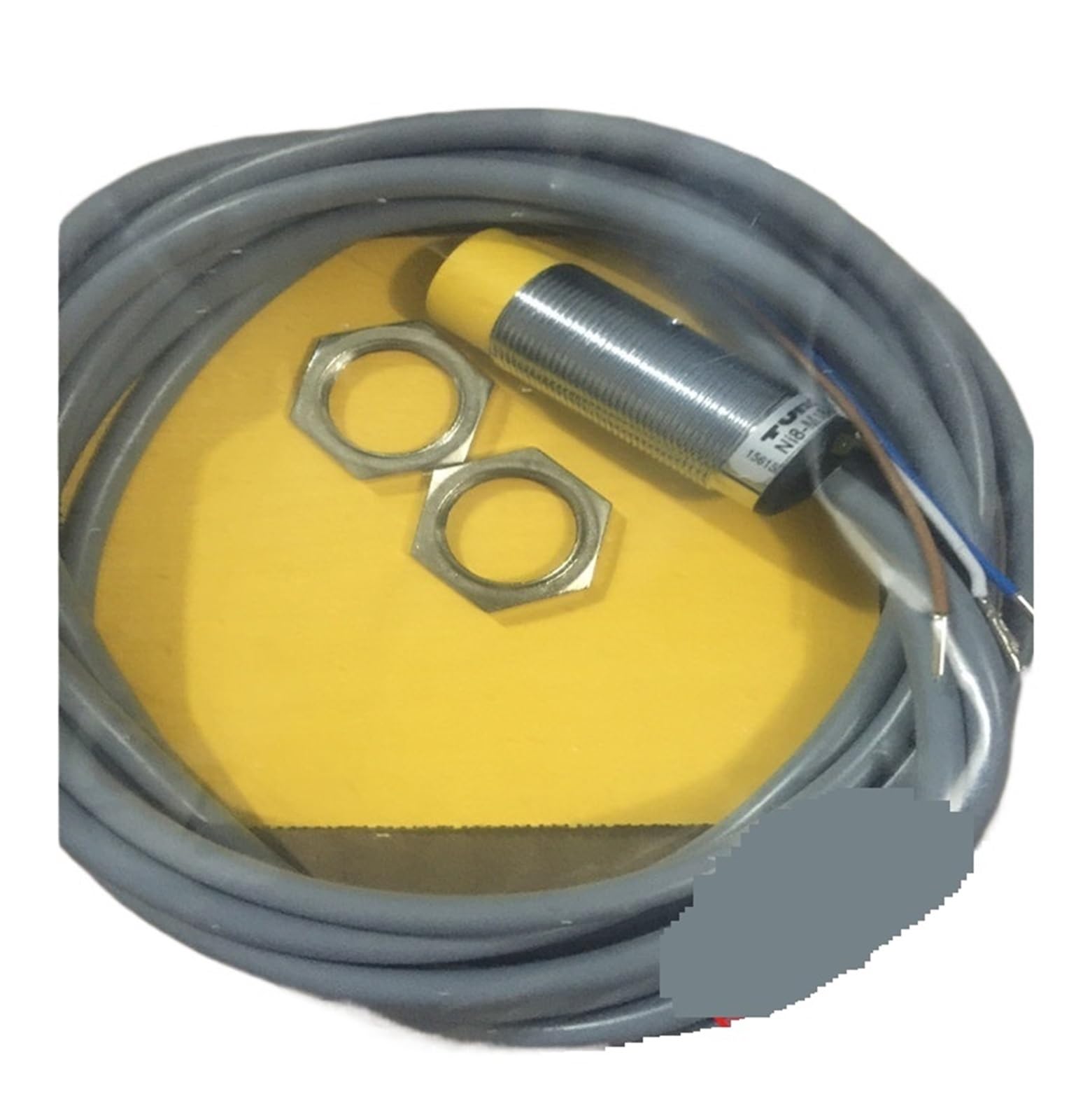 Capteur NI8-M18-VN6X de proximité M18 8mm switch sensor électronique triphasé - 2