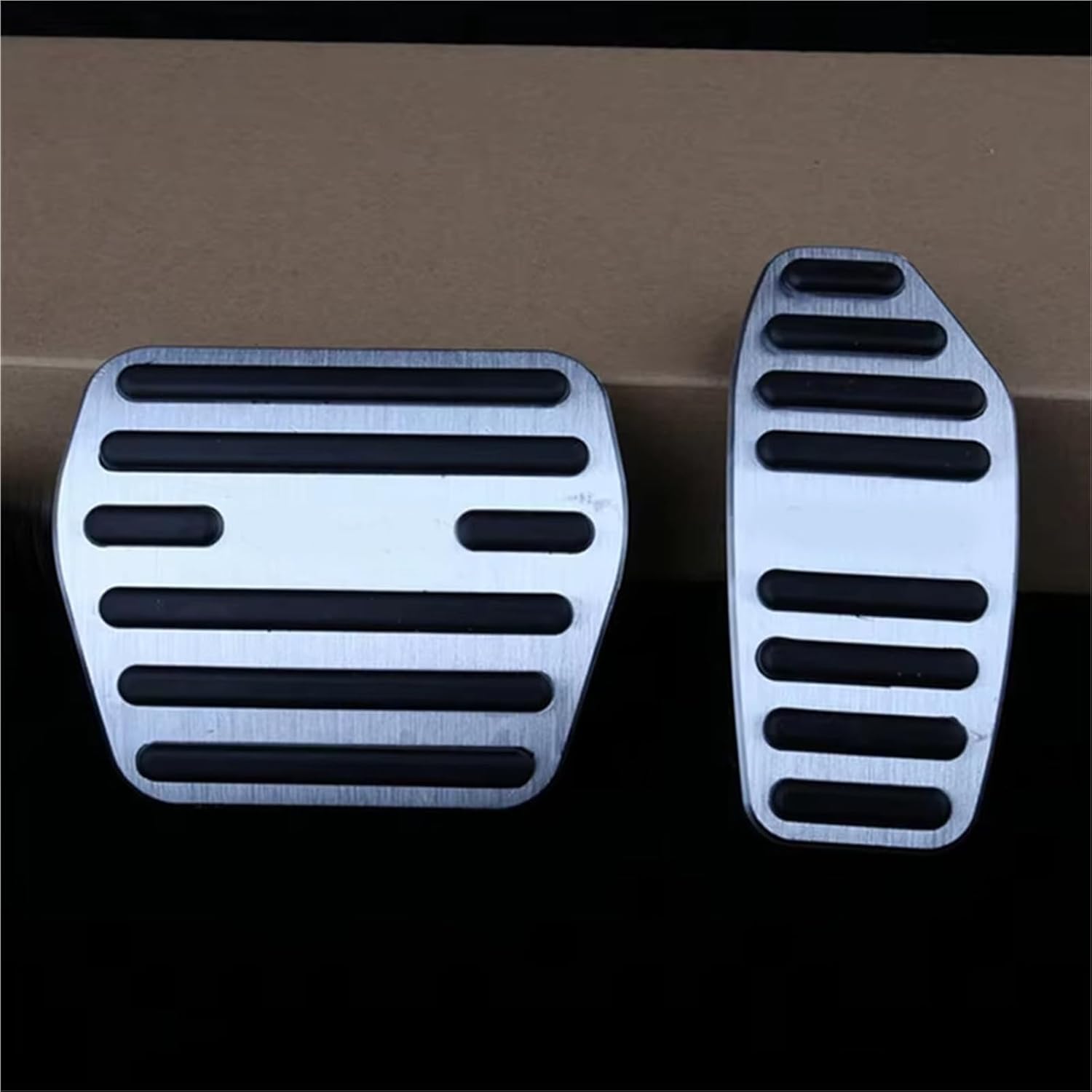 Car Gas Brake Pedal Compatible with Nissan Ariya FE0 2023~2025 2024 Restfoot Aluminum Alloy Anti-Slip Foot Pedals Part Pad Cover Accessorie(Black)