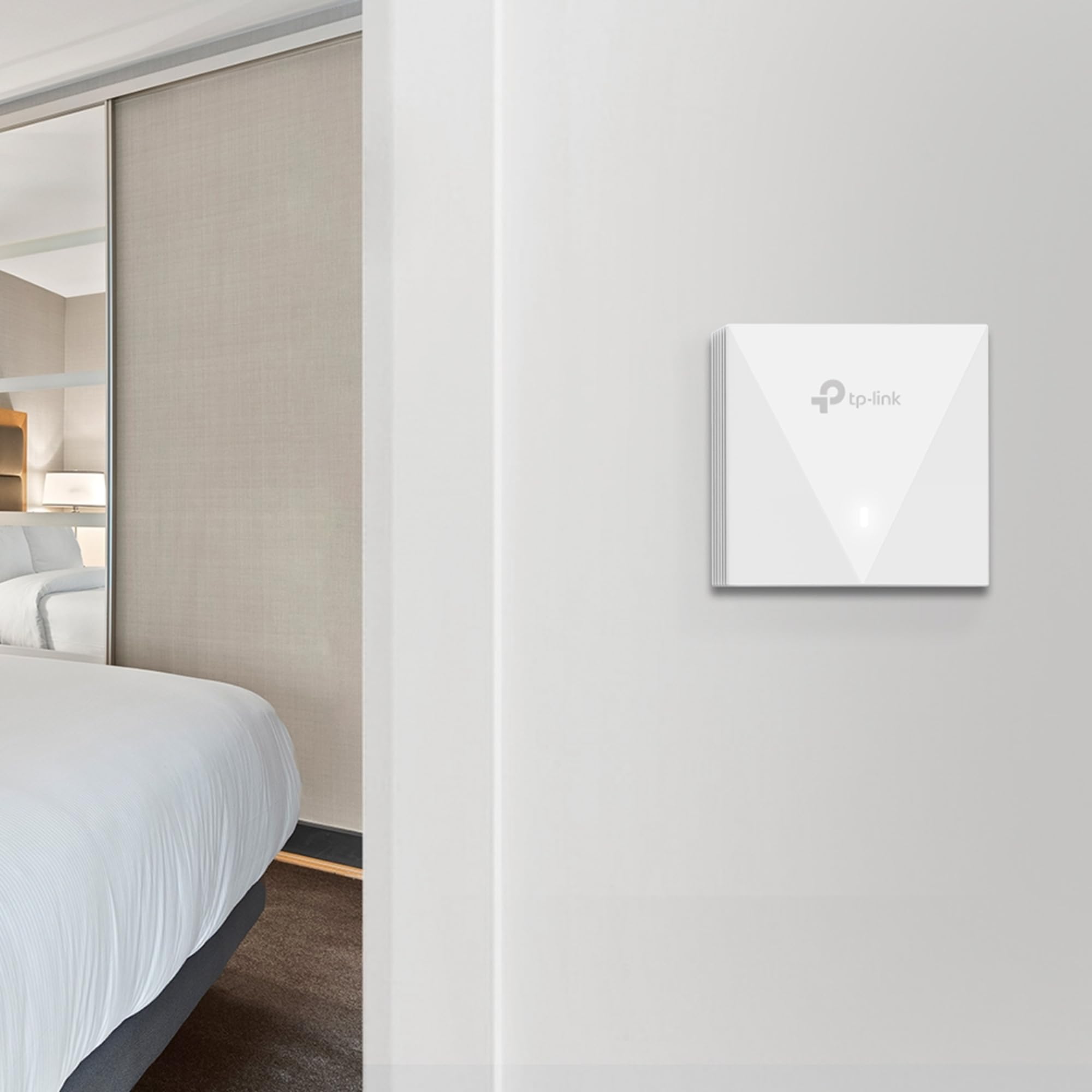 TP-Link Omada EAP650-Wall Point d'accès WiFi 6 AX3000 Murale, PoE 802.3af/at, Gigabit Ethernet