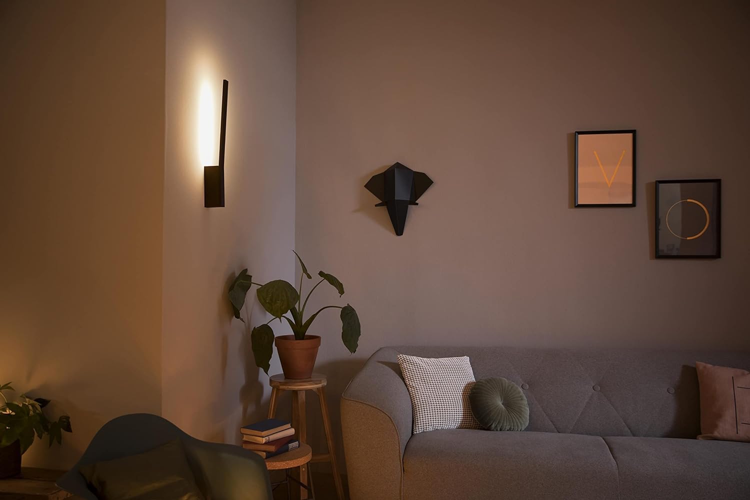 Philips Hue Liane White and Colour Ambiance Smart Wall Light LED