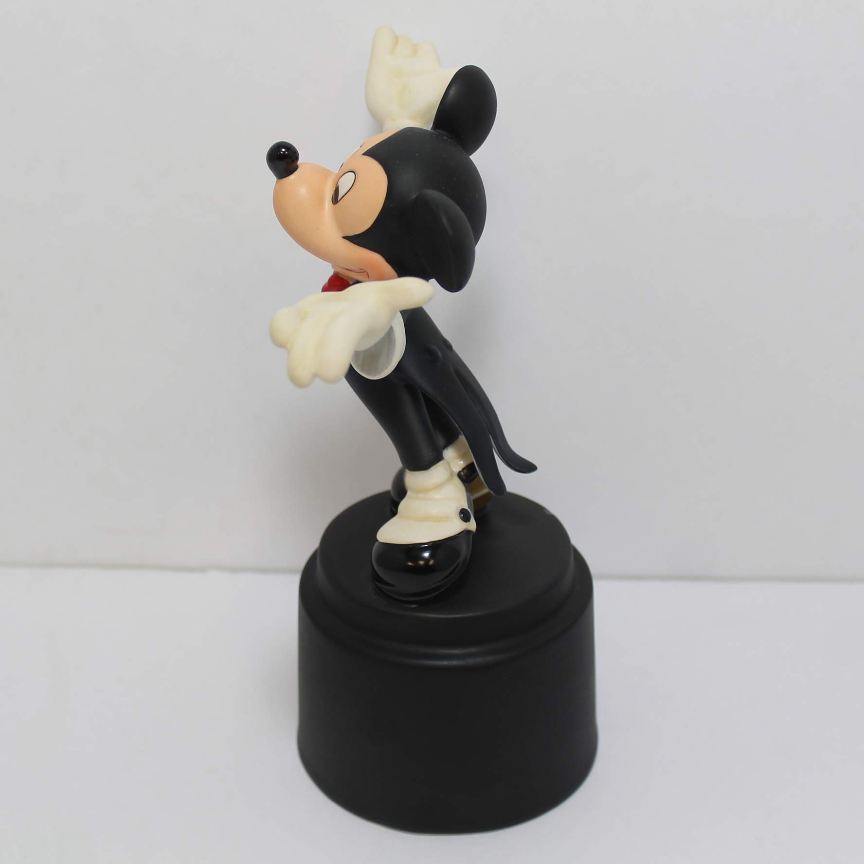 Amazon.co.jp: Disney Wdcc Maestro Mickey Mouse Symphony Hour