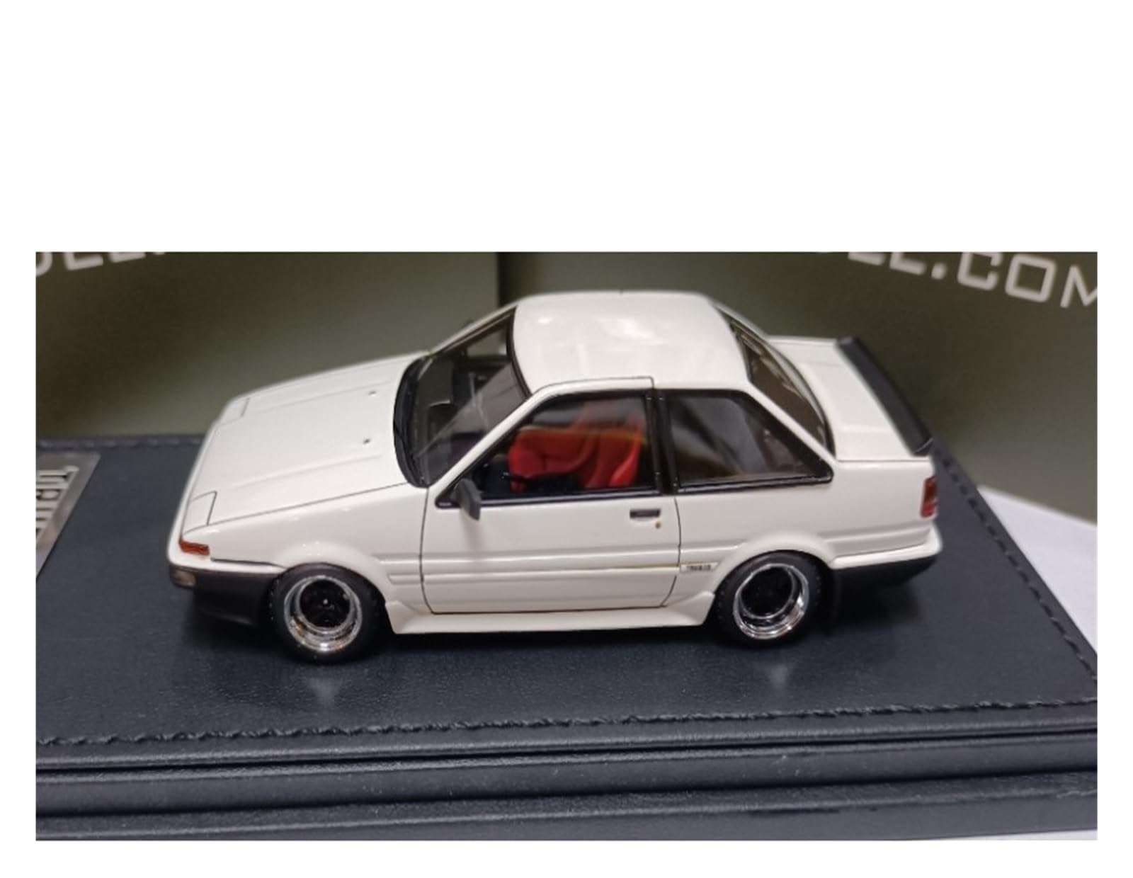 Amazon.com: Die Cast Vehicle 1/43 for Toyota Corolla Trueno AE86