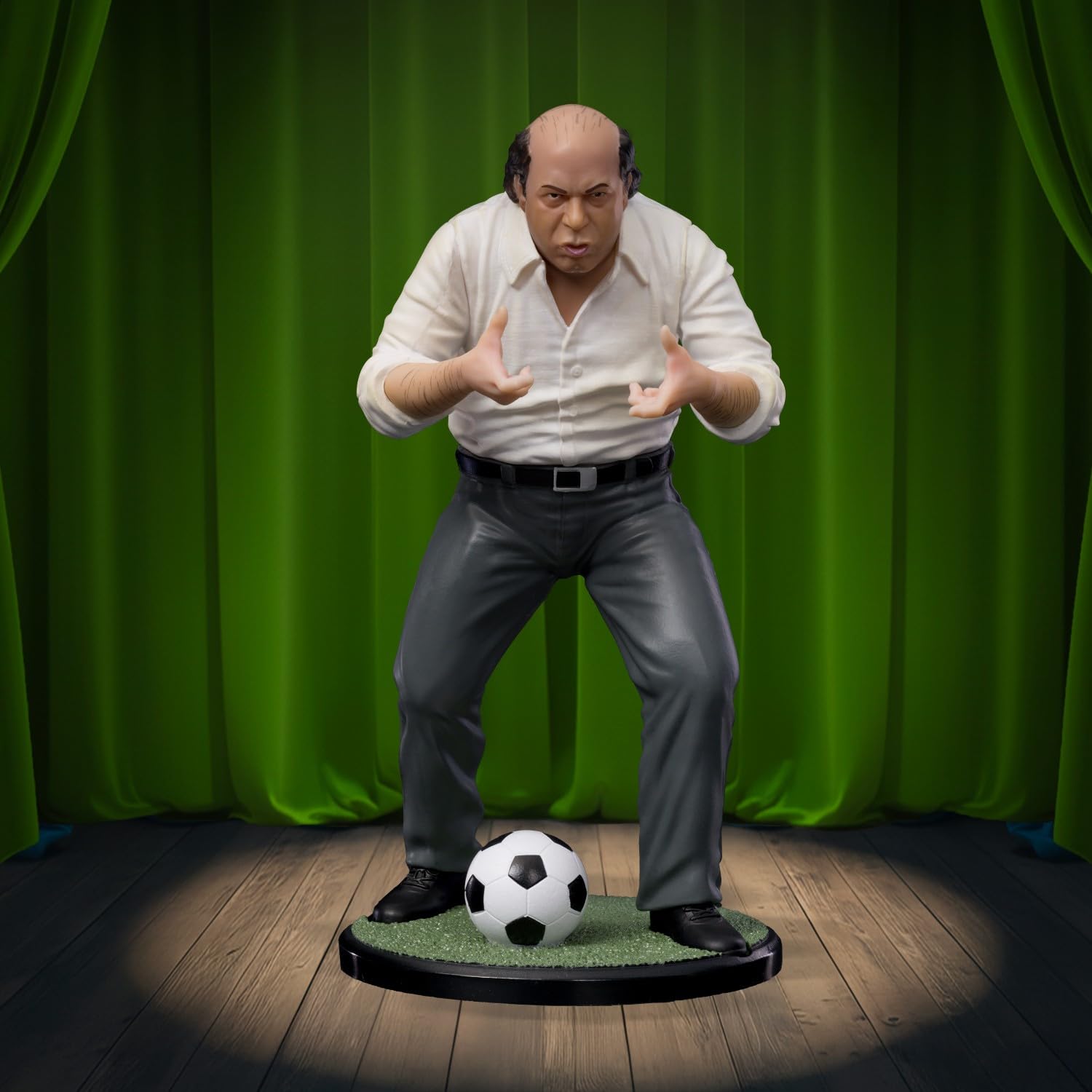 Infinite Statue LINO BANFI - L'allenatore Oronzo Cana' - Scena Film L'ALLENATORE NEL PALLONE - Statua Figura da Collezione in PVC - altezza 15cm - Cine-Moni