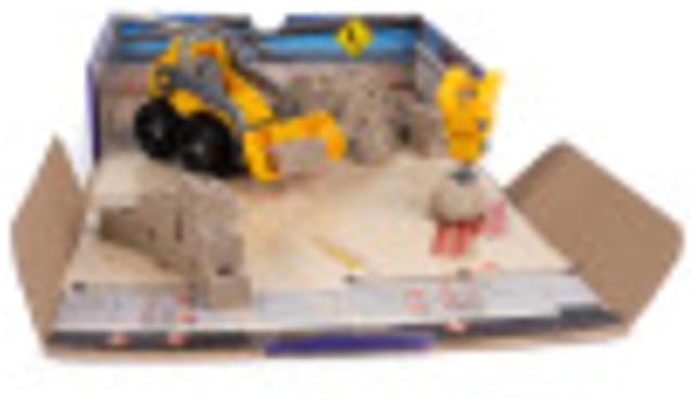 Foto 4 de 8 de KINETIC SAND ARENA MÁGICA - EXCAVA Y DERRIBA 454 gr de Arena magica,1 Camión de Construcción y 4 Herramientas…